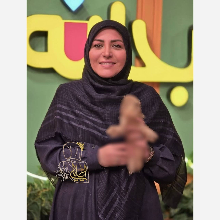 روسری لنین نخی تمام لمه دار قواره 140 سبک و کاربردی
