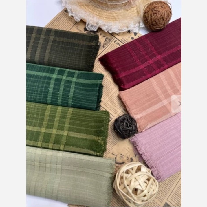 روسری نخی لنین لمه دار قواره بلند (شامل هدیه)