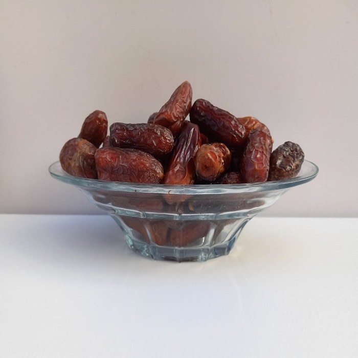 خرما پیارم لوکس سایز متوسط700 گرمی 1405