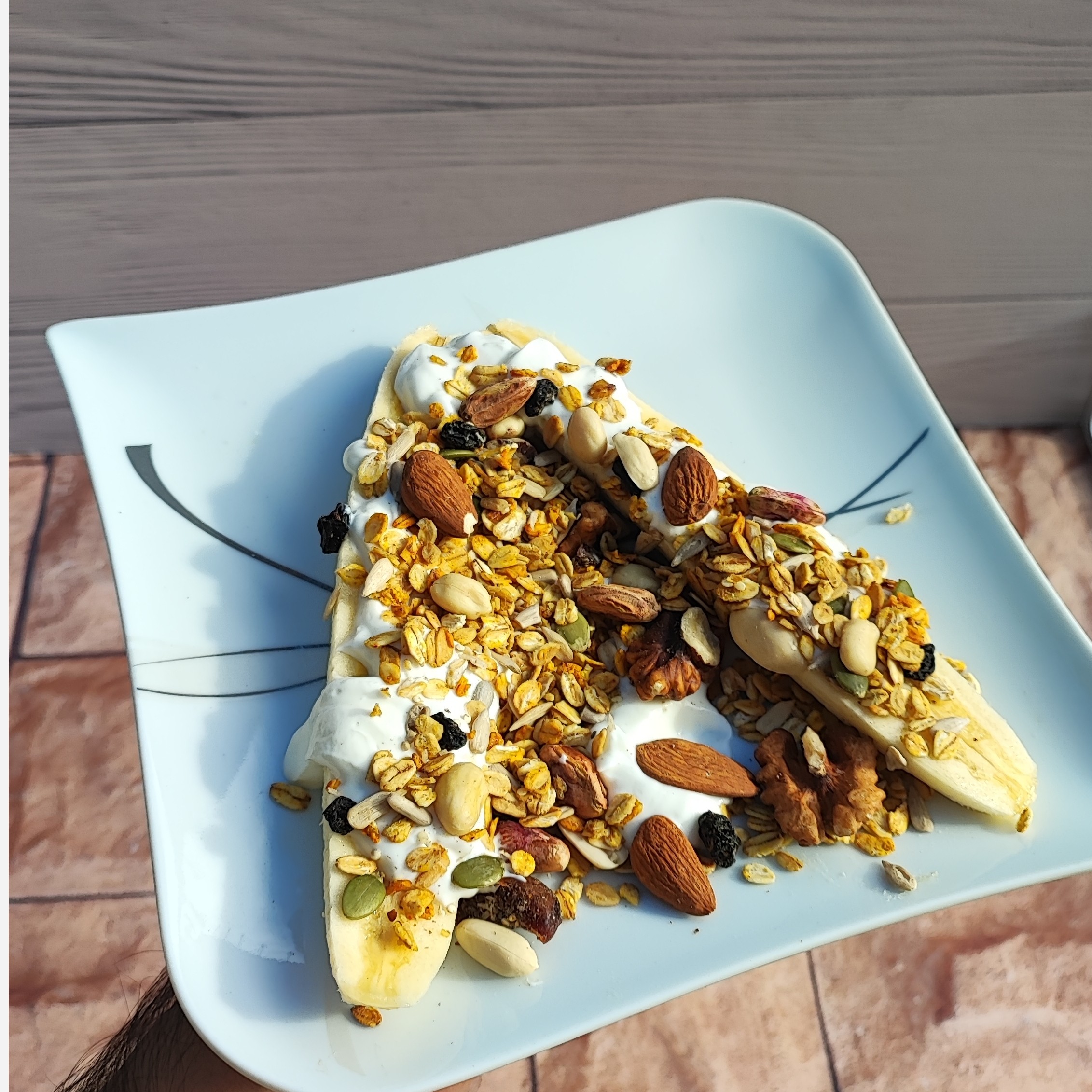 گرانولا 1 کیلویی شکلاتی رژیمی پرمغز (تولید روزانه)