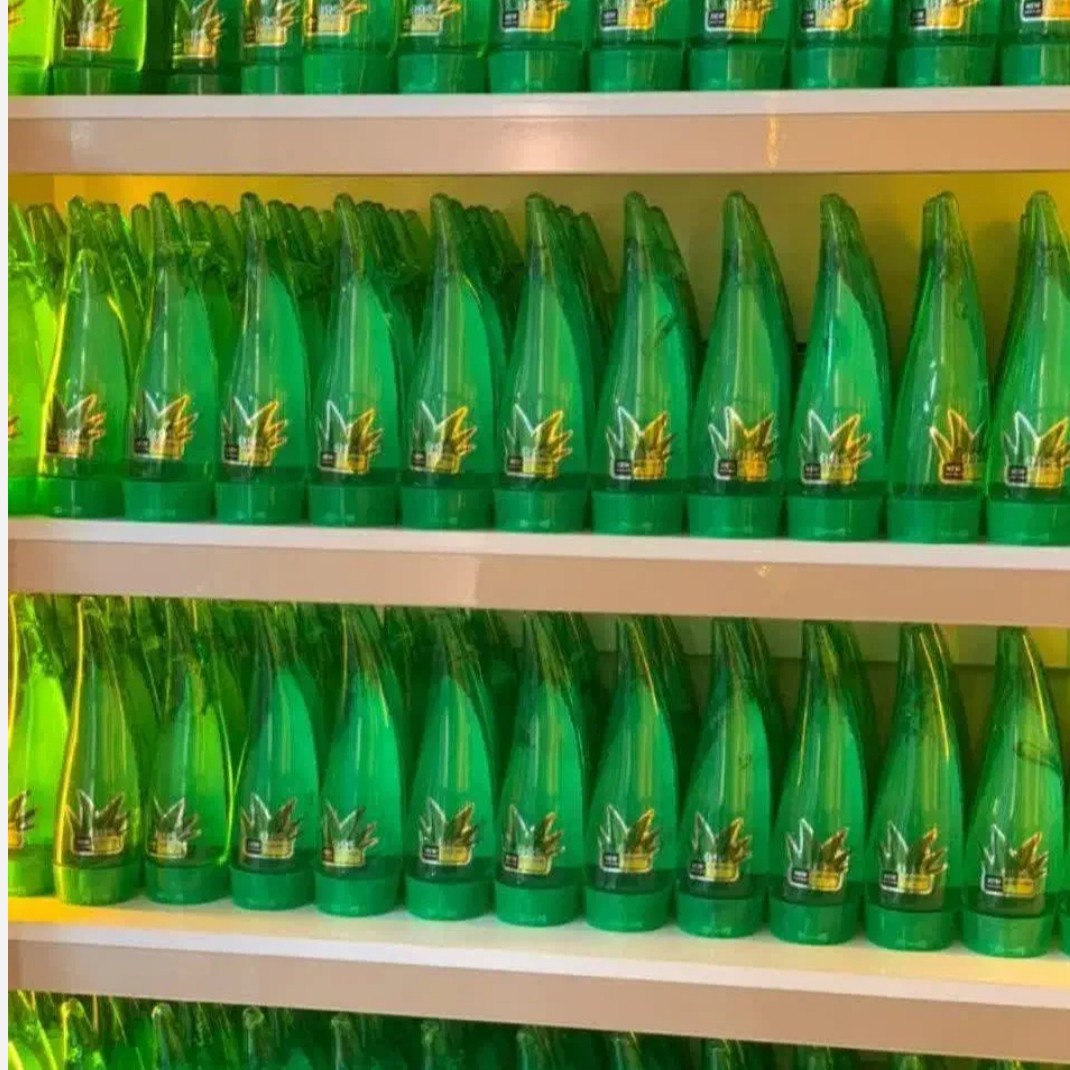 ژل آلوئه ورا شاخکی 99 درصد بزرگ عالی