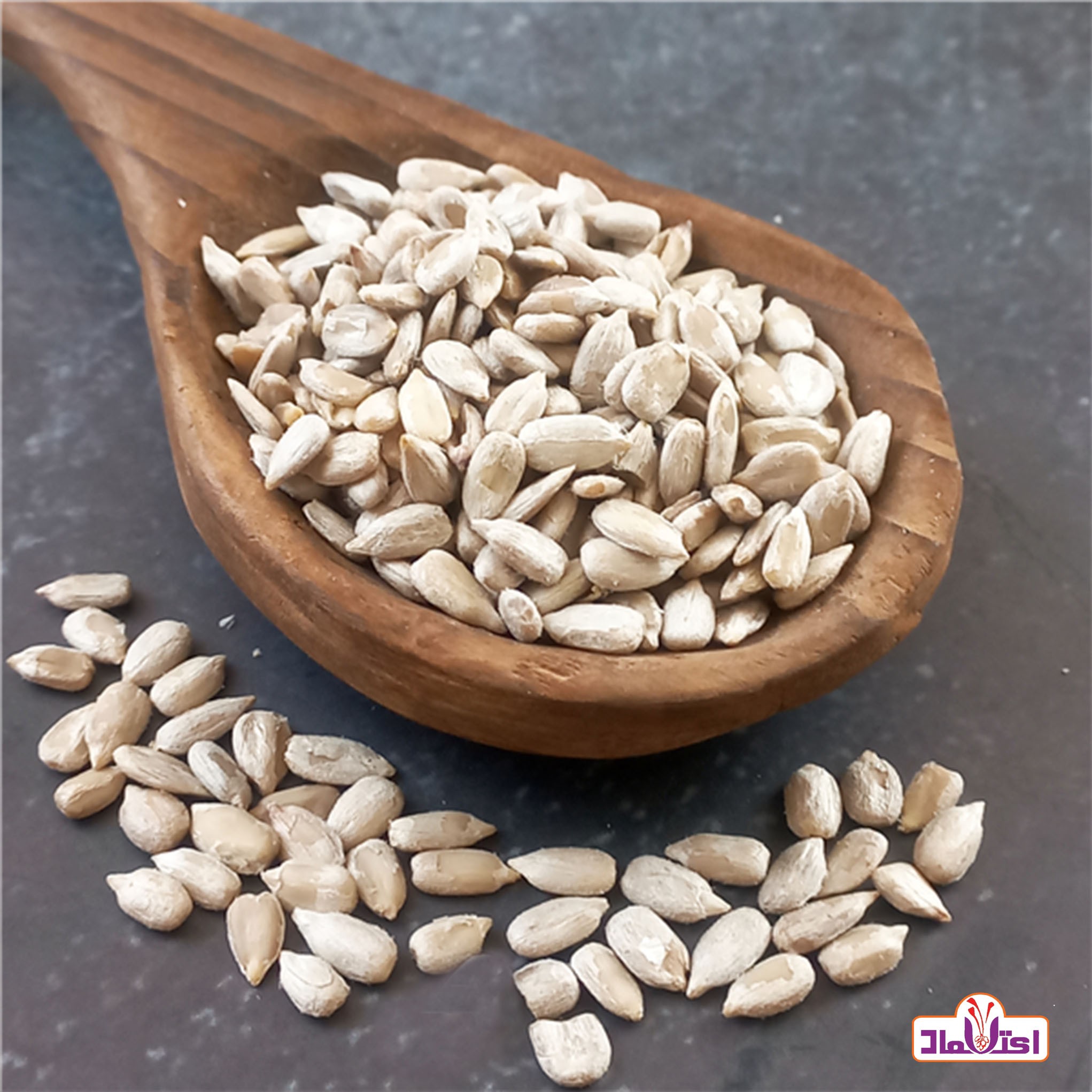 مغز تخمه آفتابگردان روغنی یک کیلویی تازه و خوش طعم مغزتخمه