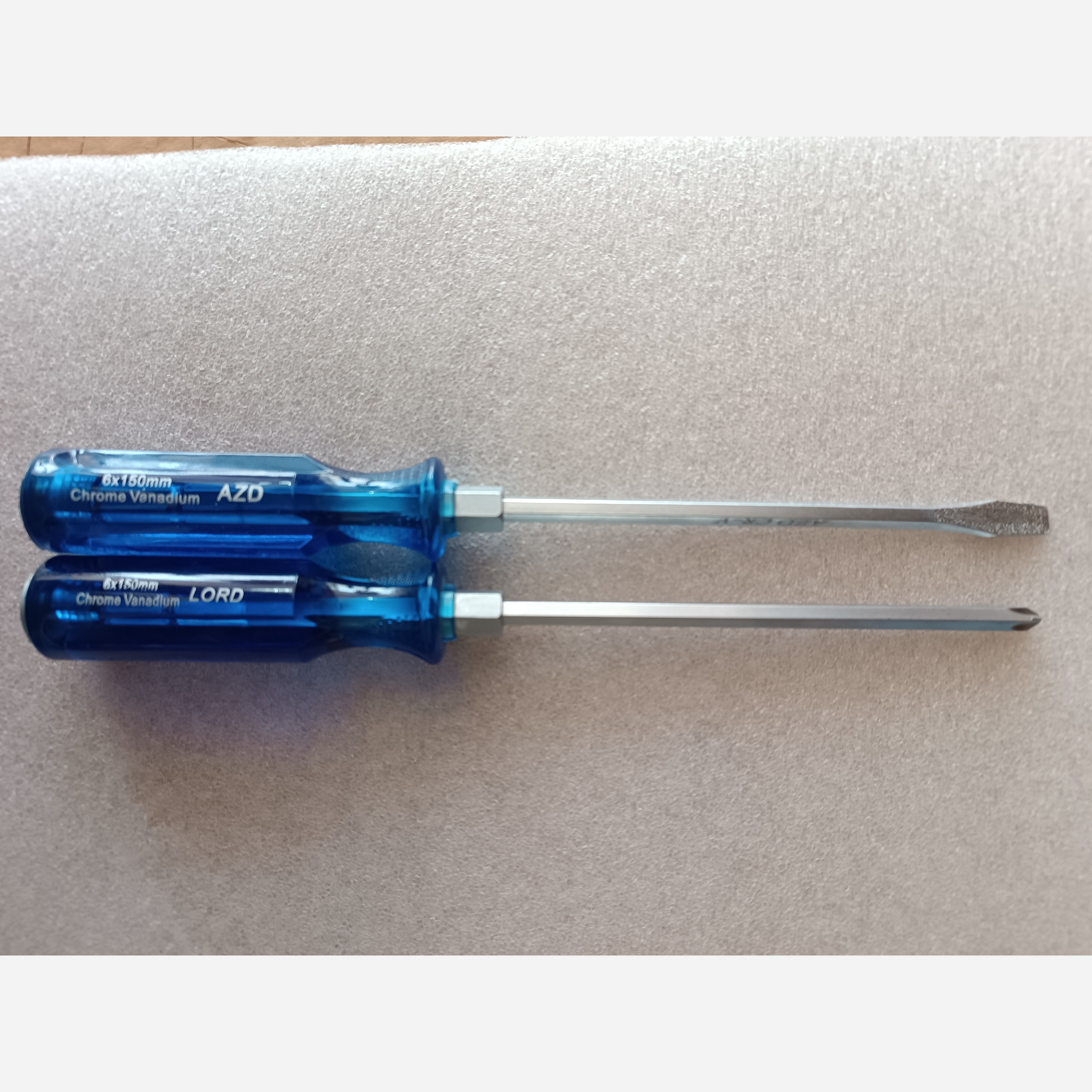 پیچ گوشتی ضربه خور و آچار خور و مگنتی دو عددی تخت و چهار سو فوق العاده با کیفیت و مناسب قیمت