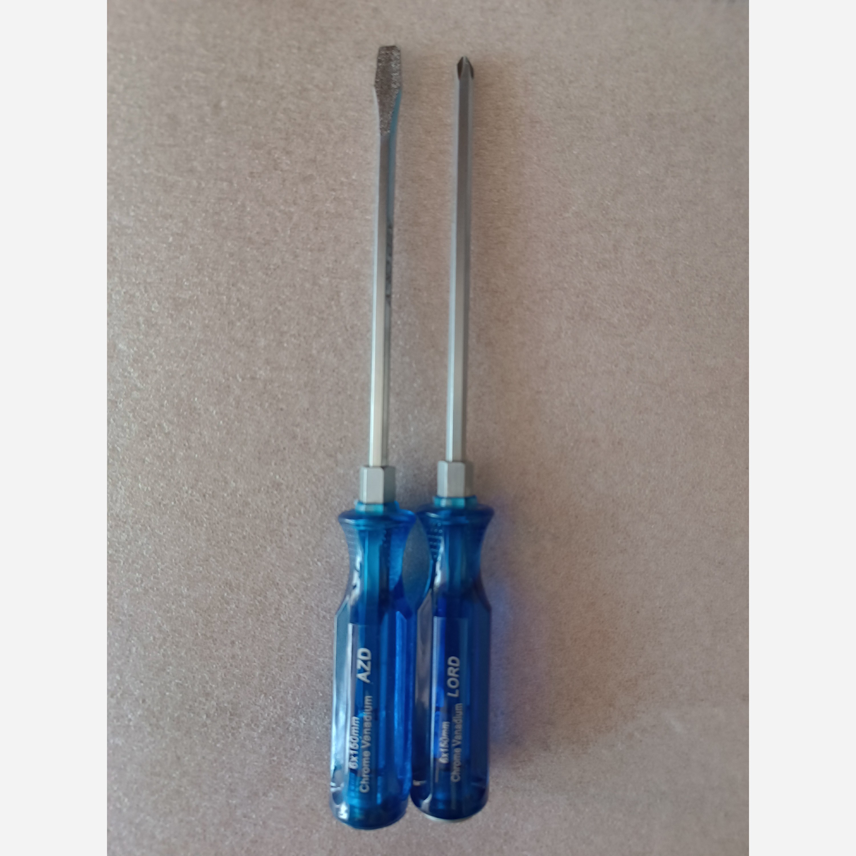 پیچ گوشتی ضربه خور و آچار خور و مگنتی دو عددی تخت و چهار سو فوق العاده با کیفیت و مناسب قیمت
