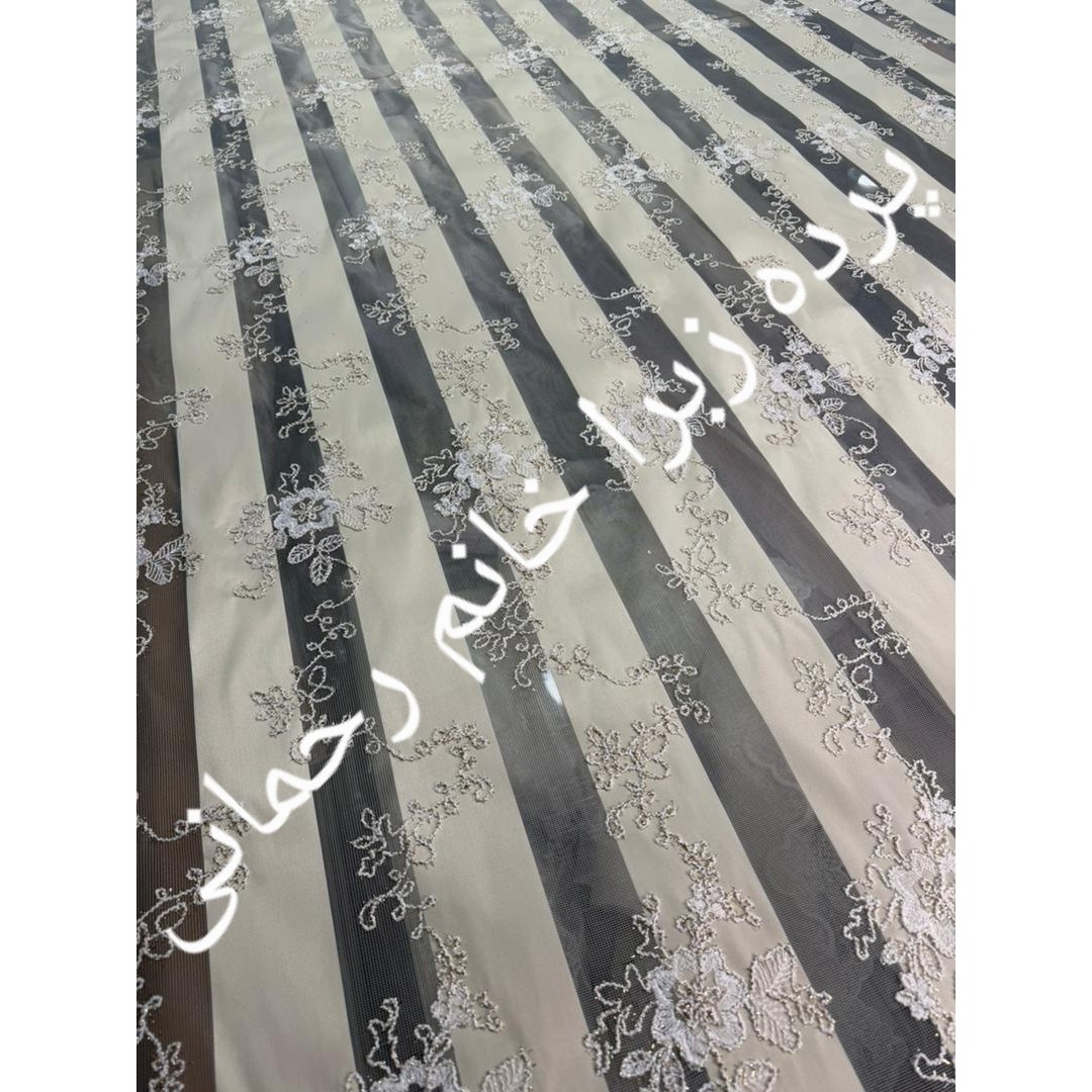 پرده زبرا گلدوزی تخفیف خورده نمونه 10در 10سانت