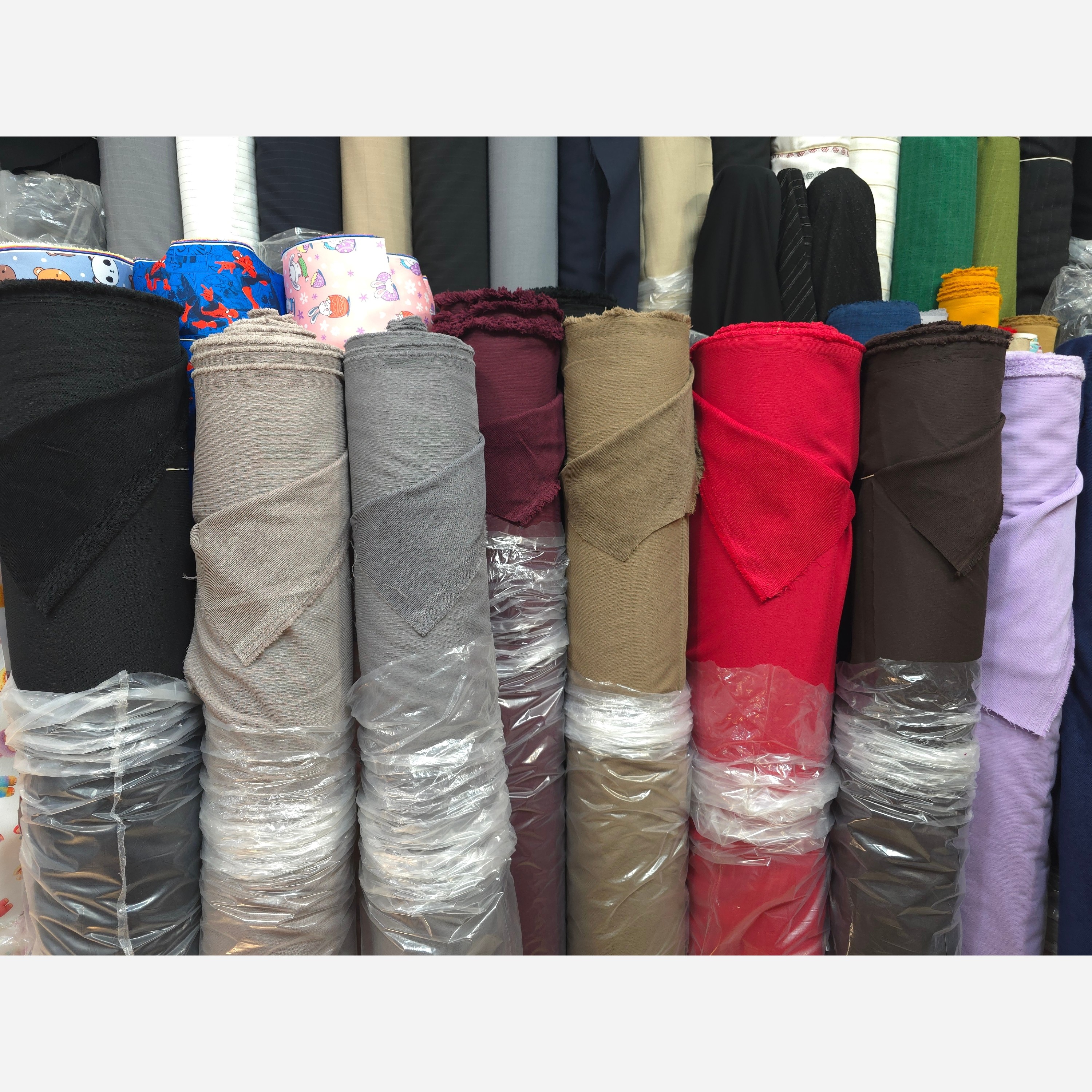 پارچه مخمل کبریتی ریز گرم بالا(متری 749هزار تومان)