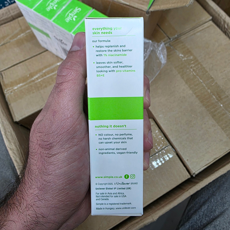 آبرسان سیمپل مدل لایت اصلی مدل جدید پوست چرب حجم 125ml