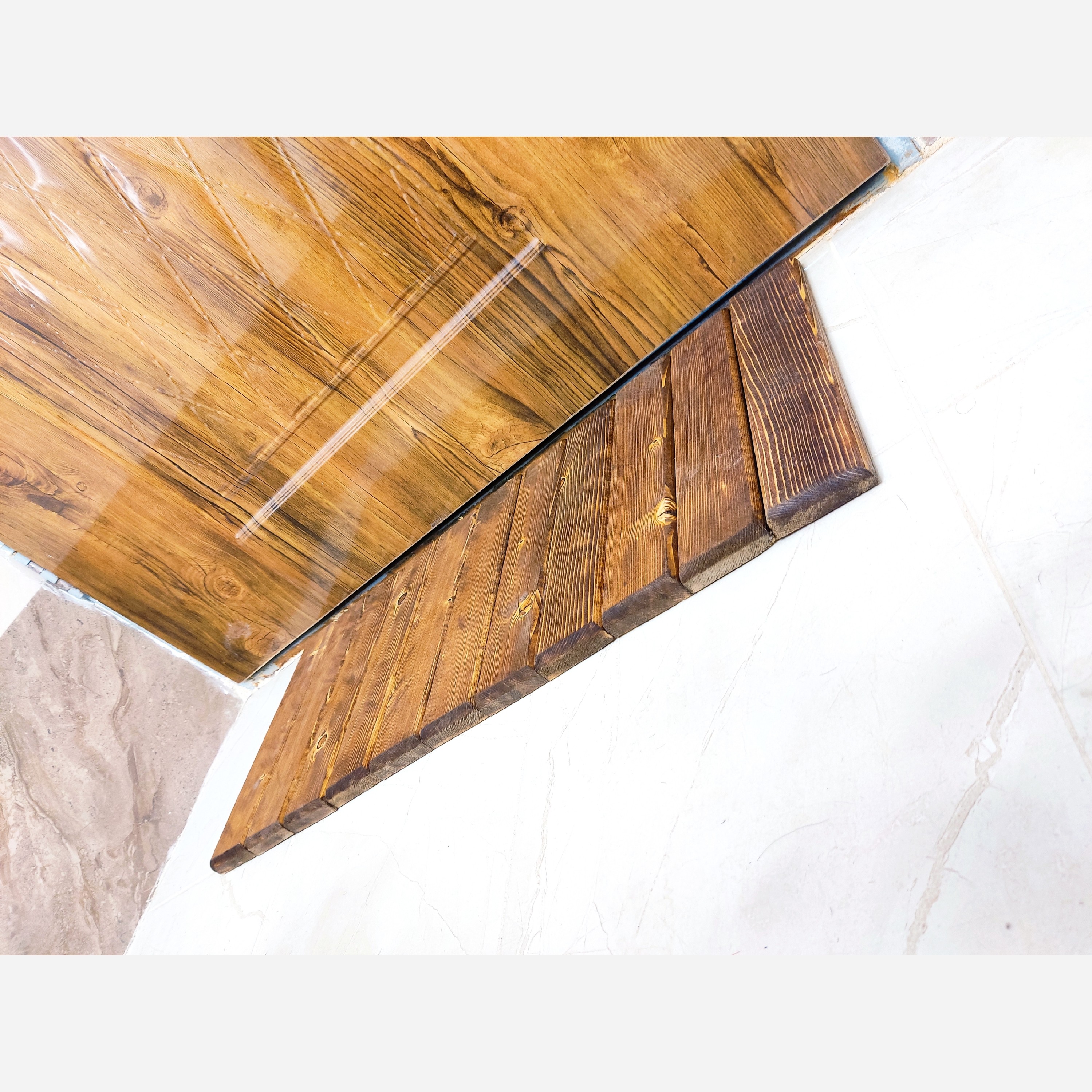 پادری چوبی با چوب روسی ضد آب در دو مدل