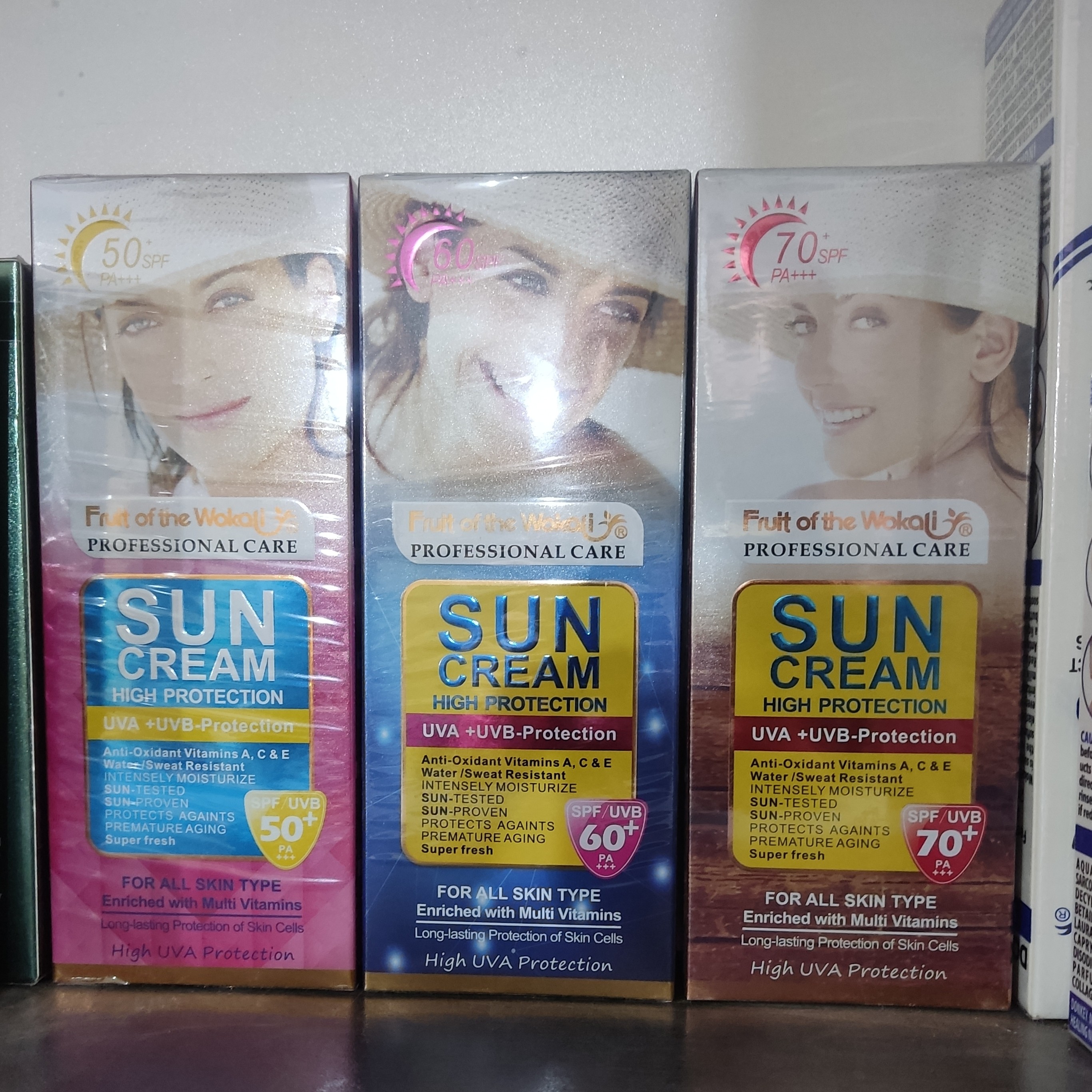 کرم ضد آفتاب SUN CREAM بدون رنگ اصلی