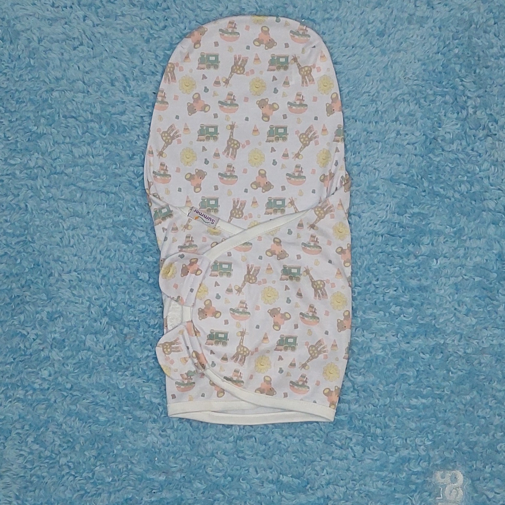 قنداق چسبی نوزادی
