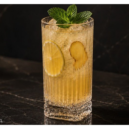 لیوان اسلو مربع لیوان شربت اسلو چهارگوش مربع طرح الیسا پاشاباغچه (دست 6 عددی)جنس درجه 1
