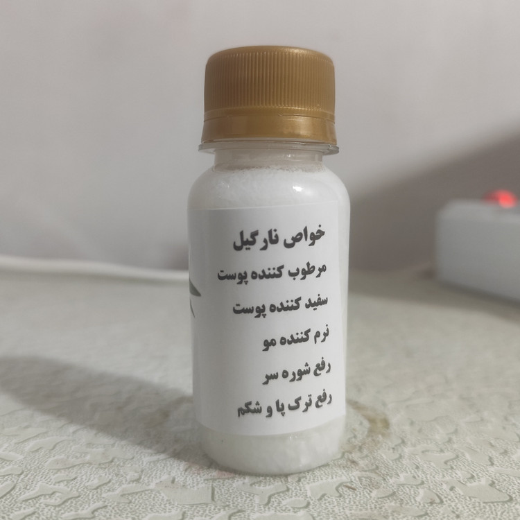 روغن نارگیل 60 سی سی زداویلز سریلانکا درجه یک (استفاده خوراکی و مالشی)