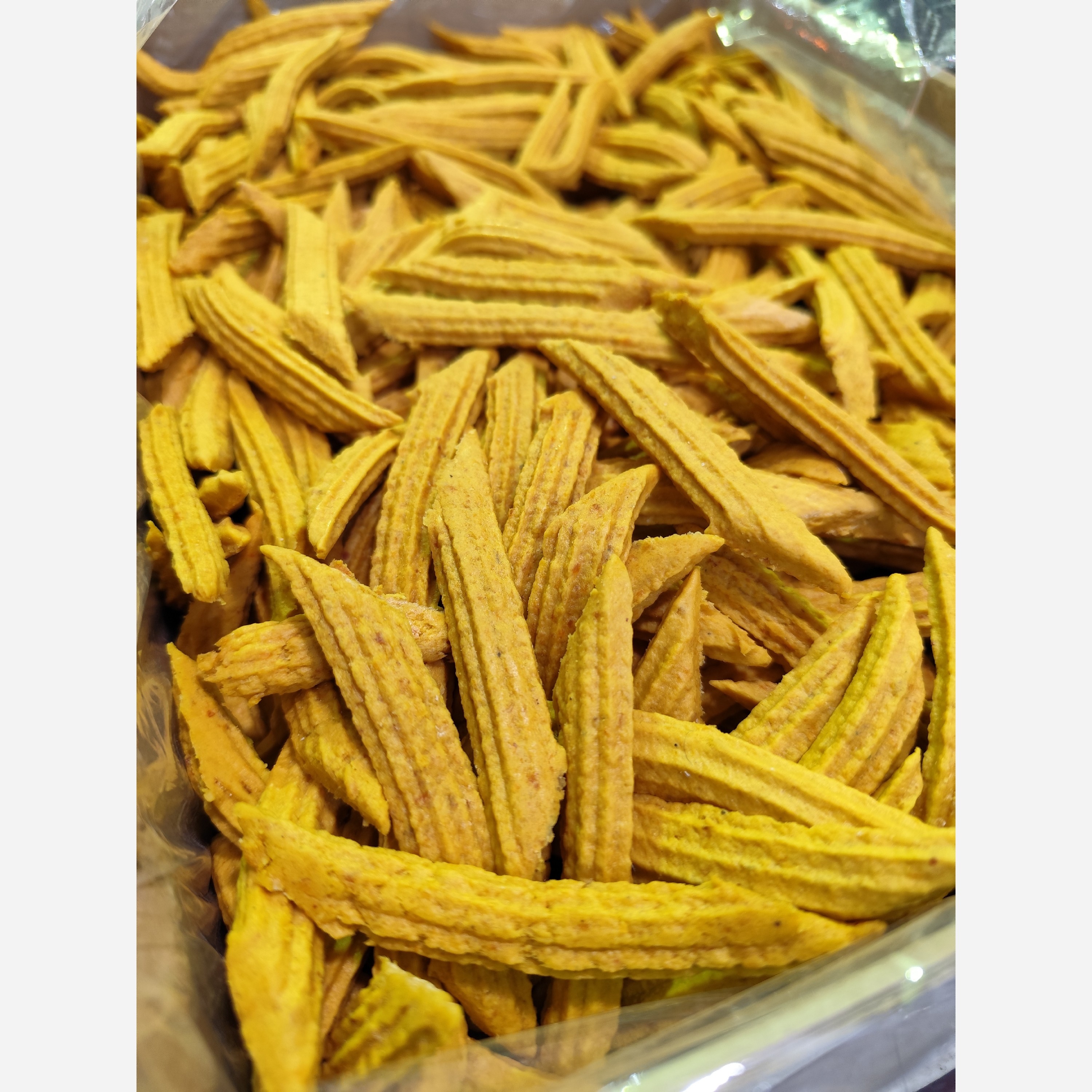 انبه پیچ نرم و تازه فوق العاده خوشمزه (100گرمی) میوه خشک جدید