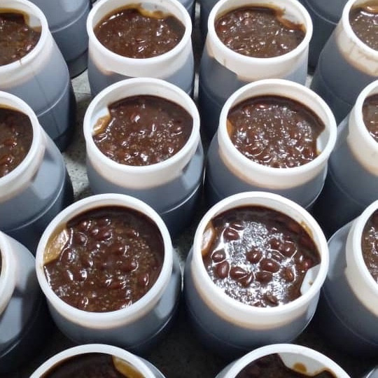 سمنو سنتی 1000 گرمی حاج عباس