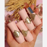 رژلب بالم حرارتی سلطنتی گلدار . ( محصولات پوستی سانیا )