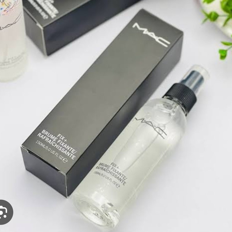 اسپری فیکس کننده 150 میل اسپری فیکس مک(قیمت پایین به دلیل افتتاح غرفه)