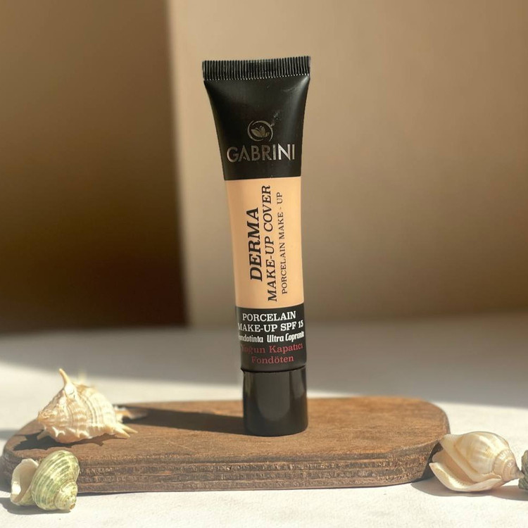 کرم پودر گابرینی دارای پوشانندگی بالا با SPF 15
