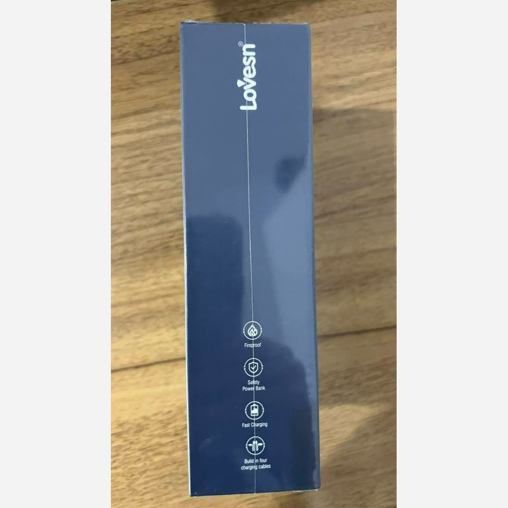 پاور بانک خورشیدی LOVESN (لاوسن) مدل p302 ظرفیت 30000 میلی آمپر