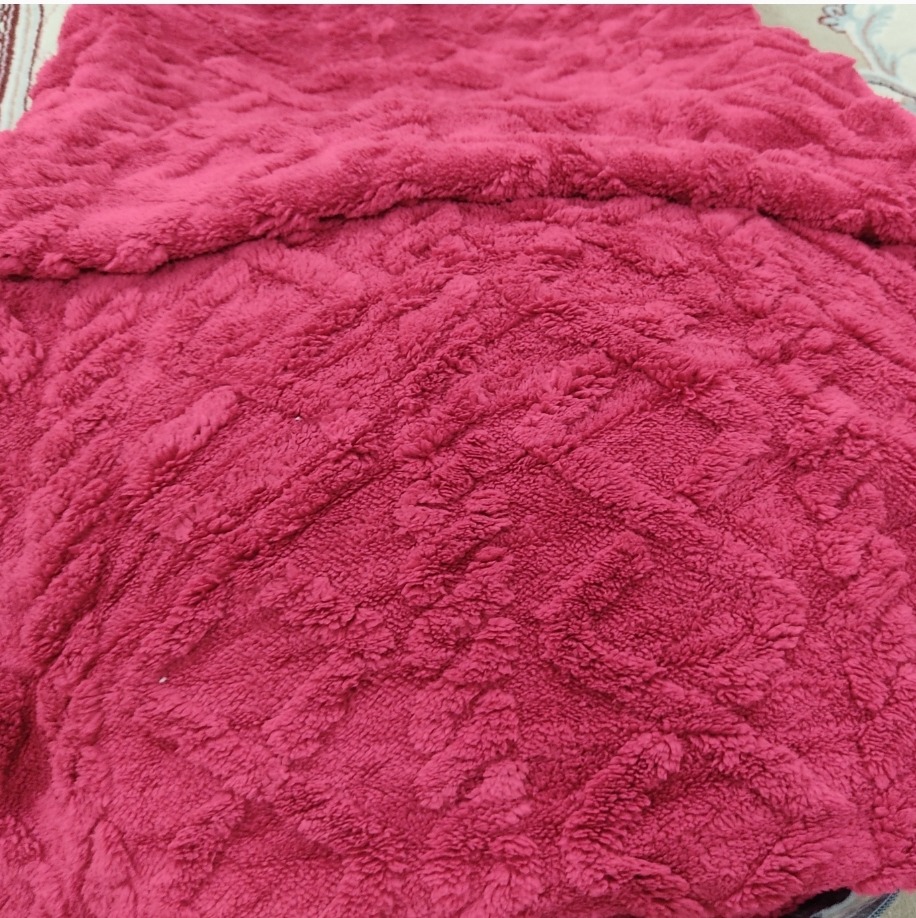 روتختی دونفره طرح گیس بافت(کاور تشک)(پس کرایه)