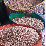 بادام زمینی آستانه (بو داده بدون نمک ) محصول 1405(1000گرمی )
