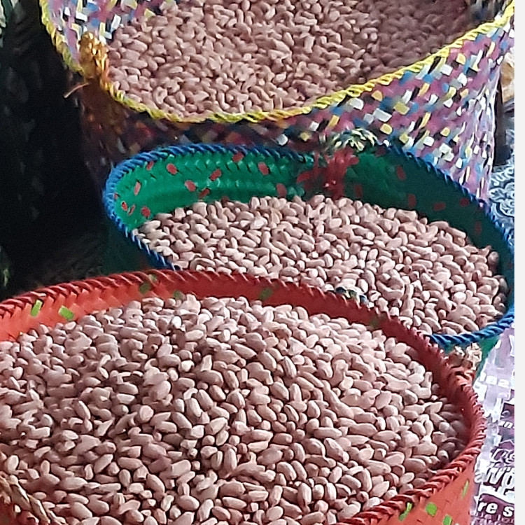 بادام زمینی آستانه (بو داده بدون نمک ) محصول 1405(1000گرمی )