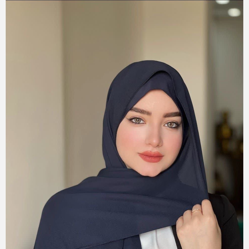 شال کلاهدار دوکاره در رنگبندی