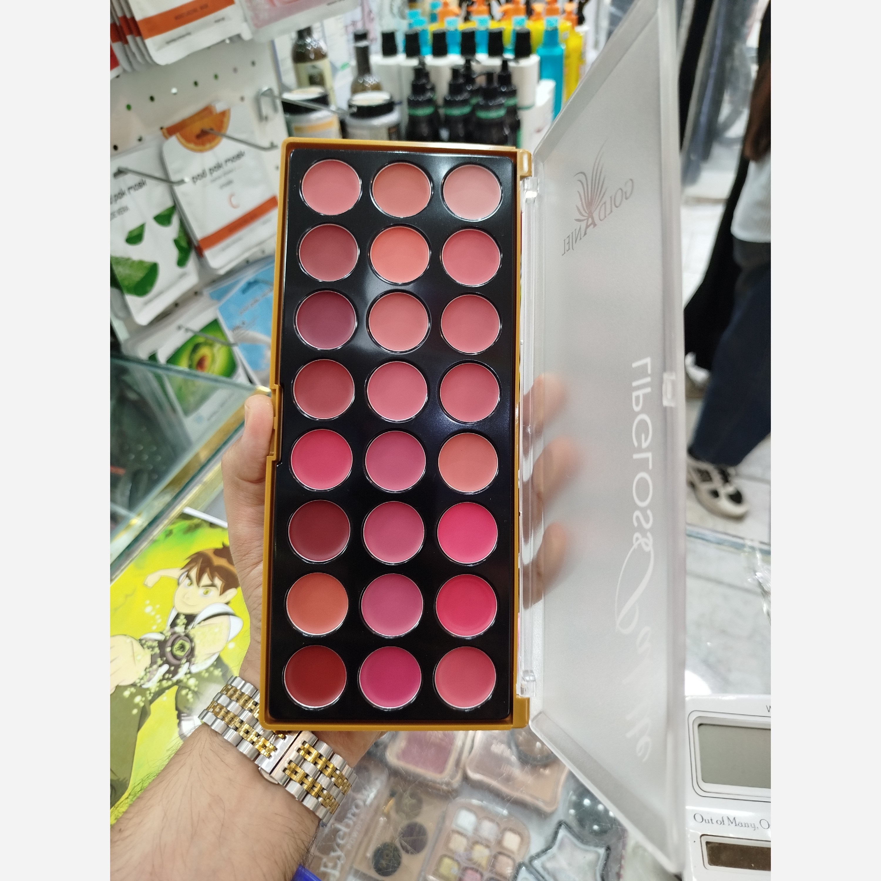 پالت رژلب 24 رنگ گلد آنجل