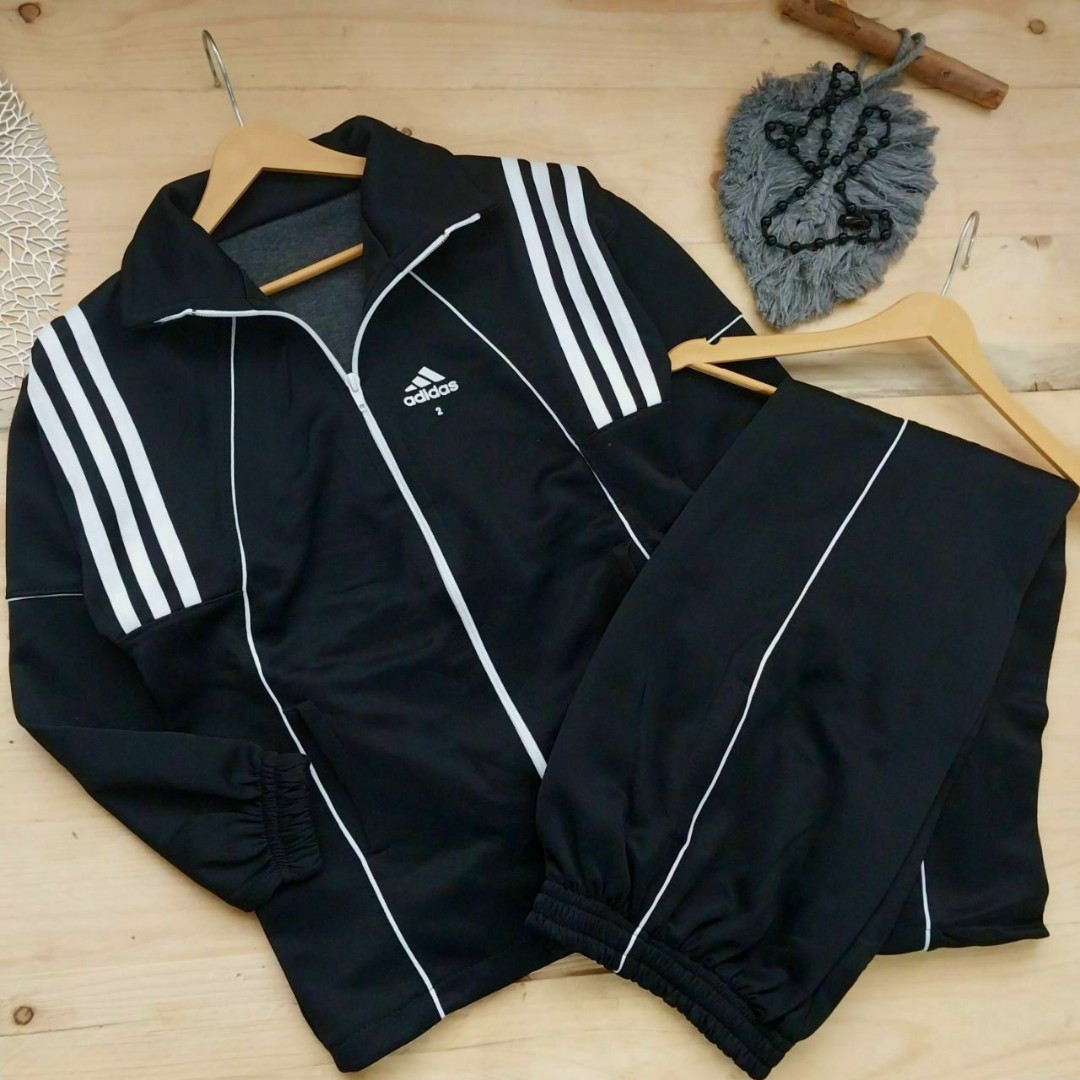 لباس ورزشی دخترانه و پسرانه سایز50تا60