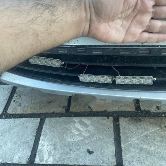 چراغ پلیسی 6 لنز جلو پنجره و سپر بسته 2عددی