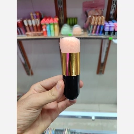 براش رژگونه پرتراکم ( آرایشی هوتران)