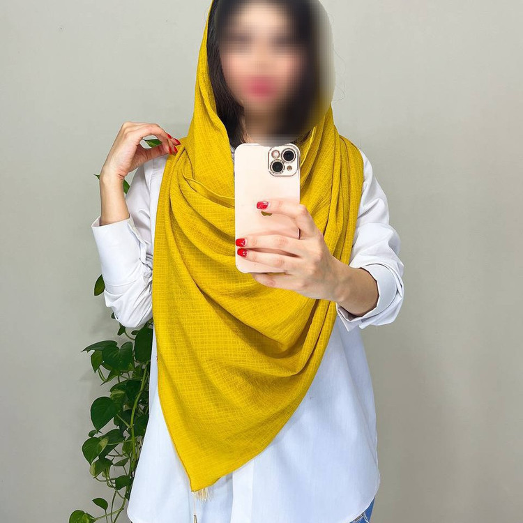 شال نخی ساده جاذبه منگوله دار (تکی به قیمت عمده - شامل هدیه و تخفیف)