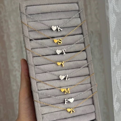 گردنبند حروف سه بعدی وقلب سه بعدی استیل