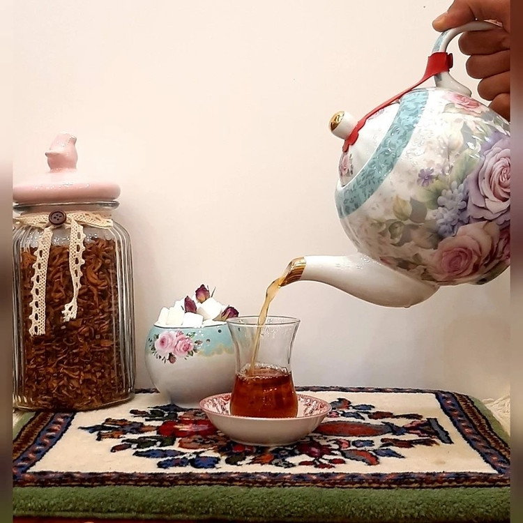 نگهدارنده درب قوری، بند درب قوری، آویز درب قوری ، محافظ سیلیکونی در قوری ، زنجیر قوری ،محافظ درب قوری