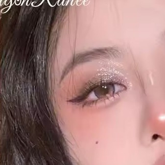 سایه چشم استیکی شاین دار مدل کره ای دراگون رانی سایه استیکی