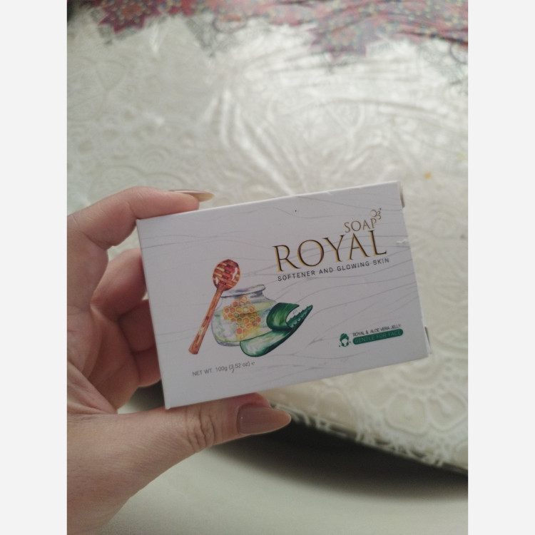کرم ژل رویال +صابون آواطب( ضد لک و جوانساز)