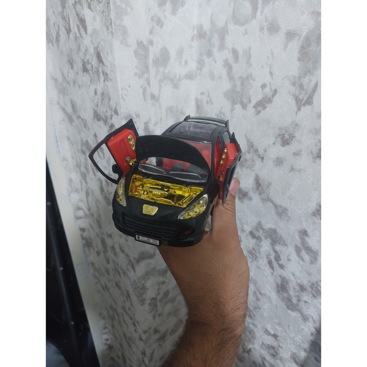 ماشین پژو 207 شوتی سقف شیشه ای 4 درب بازشو رینگ فونیکسی دارای قابلیت تنظیم ارتفاع دستی