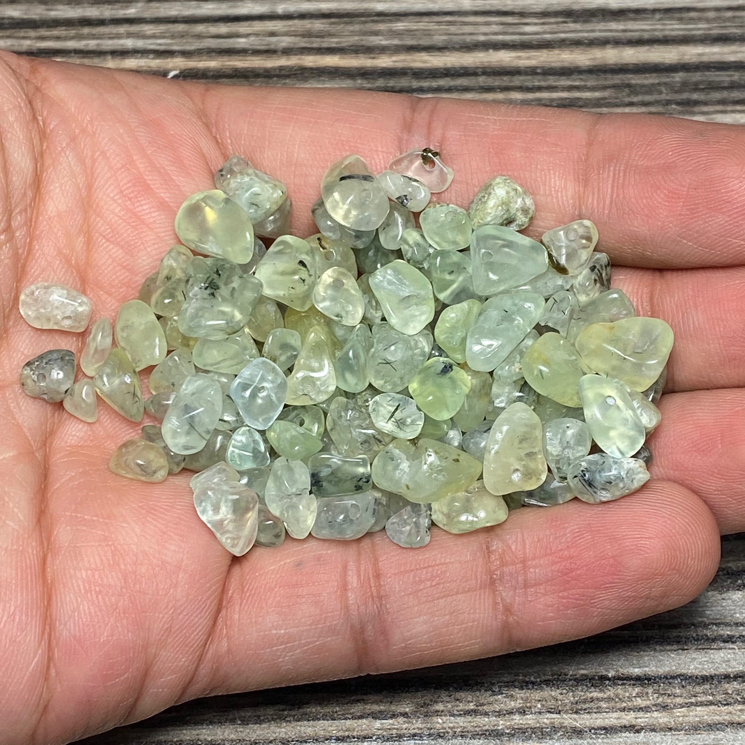 مهره سنگ پرهنیت چیپسی(دفرمه) طبیعی