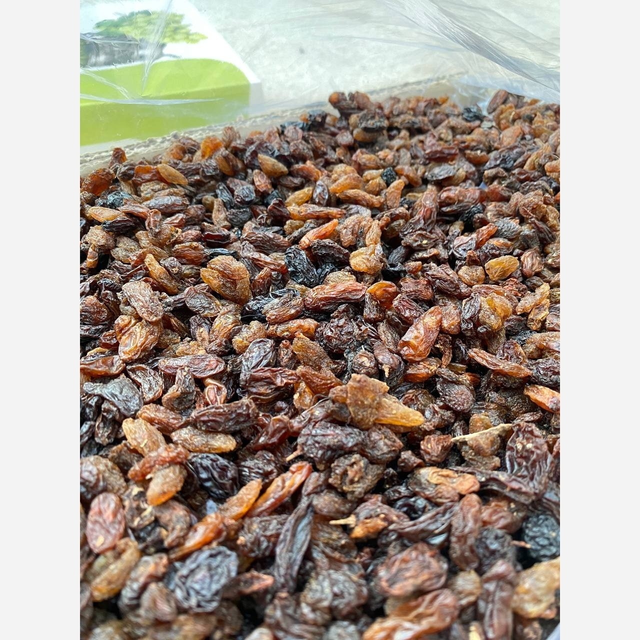 کشمش آفتابی و آبگیری کاشمر درجه یک