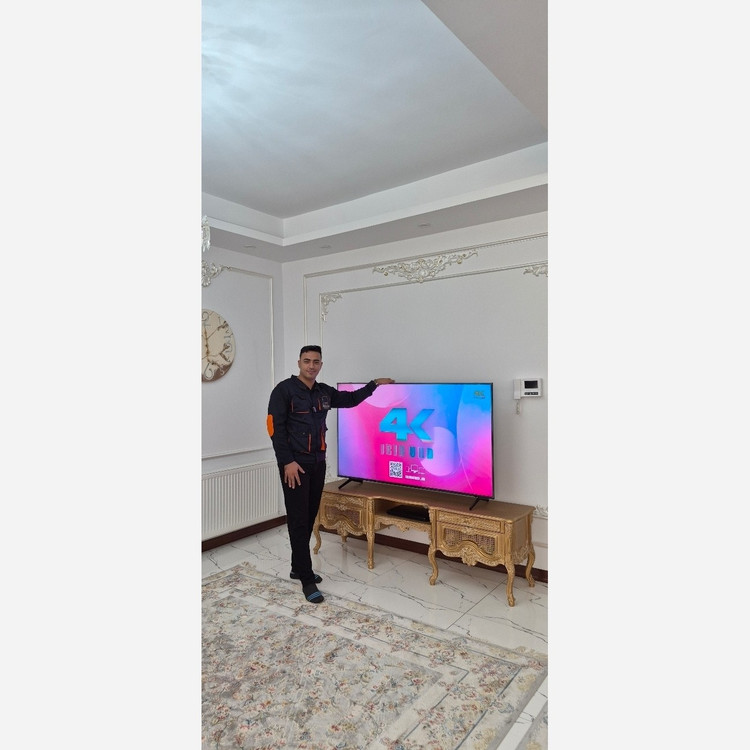 محافظ صفحه تلویزیون/گلس(7قسطه) 50 و 49 اینچ جوان