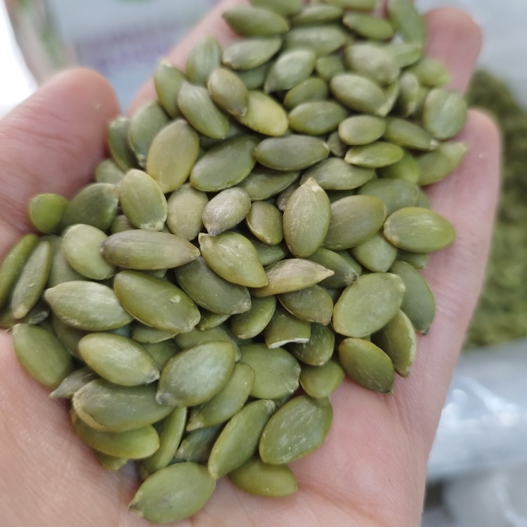 مغز تخمه کدو تازه و درجه یک (100گرمی) سبز و تمیز