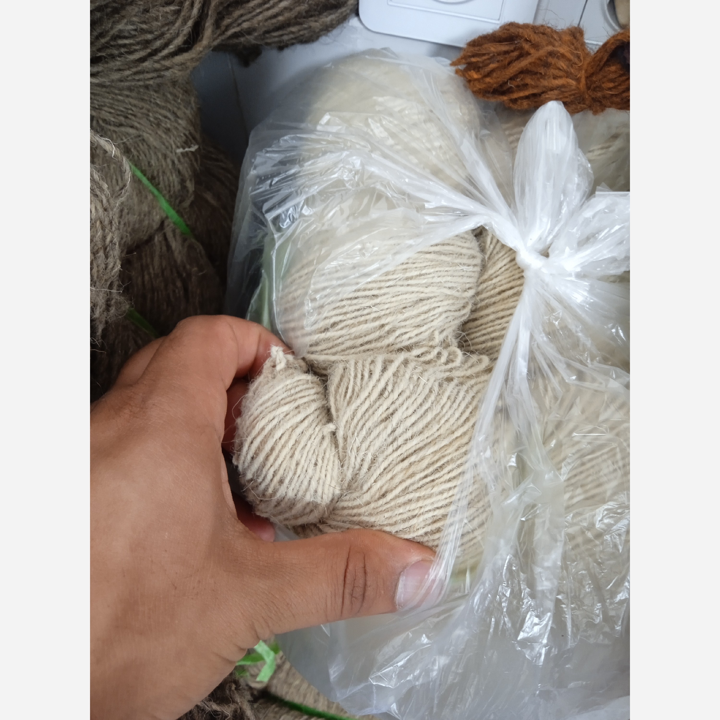 نخ چله کشی گلیم و قالی پشمی یک کیلو
