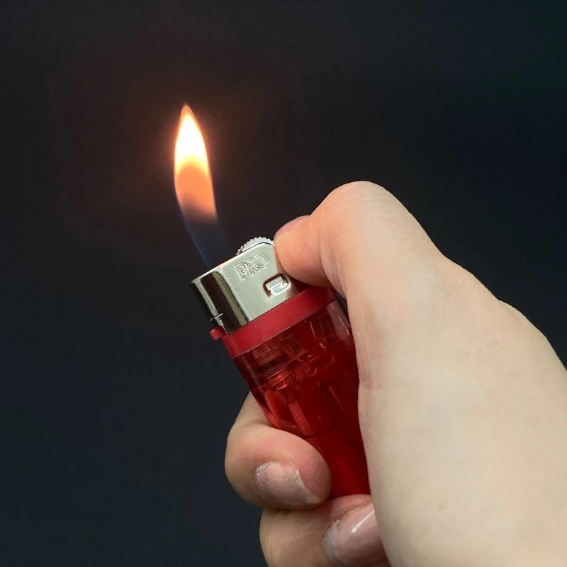 فندک جیبی وارداتی با کیفیت عالی (کف قیمت بازار)