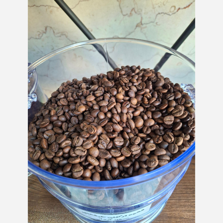 قهوه ترکیبی حرفه ای اکونومی عامی شاپ (70 درصد ربوستا- 30 درصد عربیکا)- 250 گرمی (به صورت پودر یا دانه)