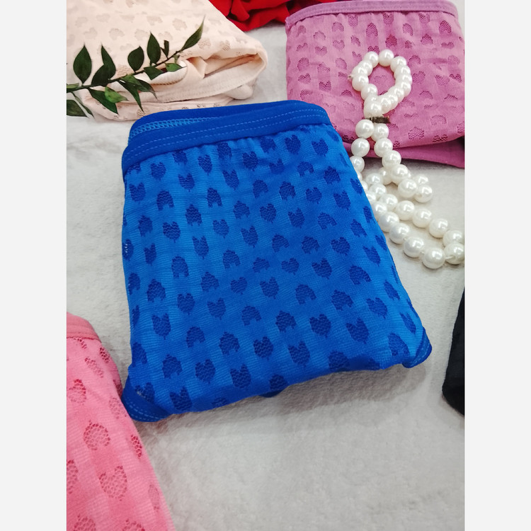 شورت زنانه نخ پنبه جلو تور ایکس لارج و دوایکس لارج و سه ایکس لارج غرفه مهوان بانو
