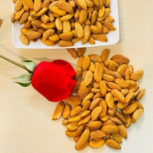 مغز بادام خام ایرانی تازه وروزشکن